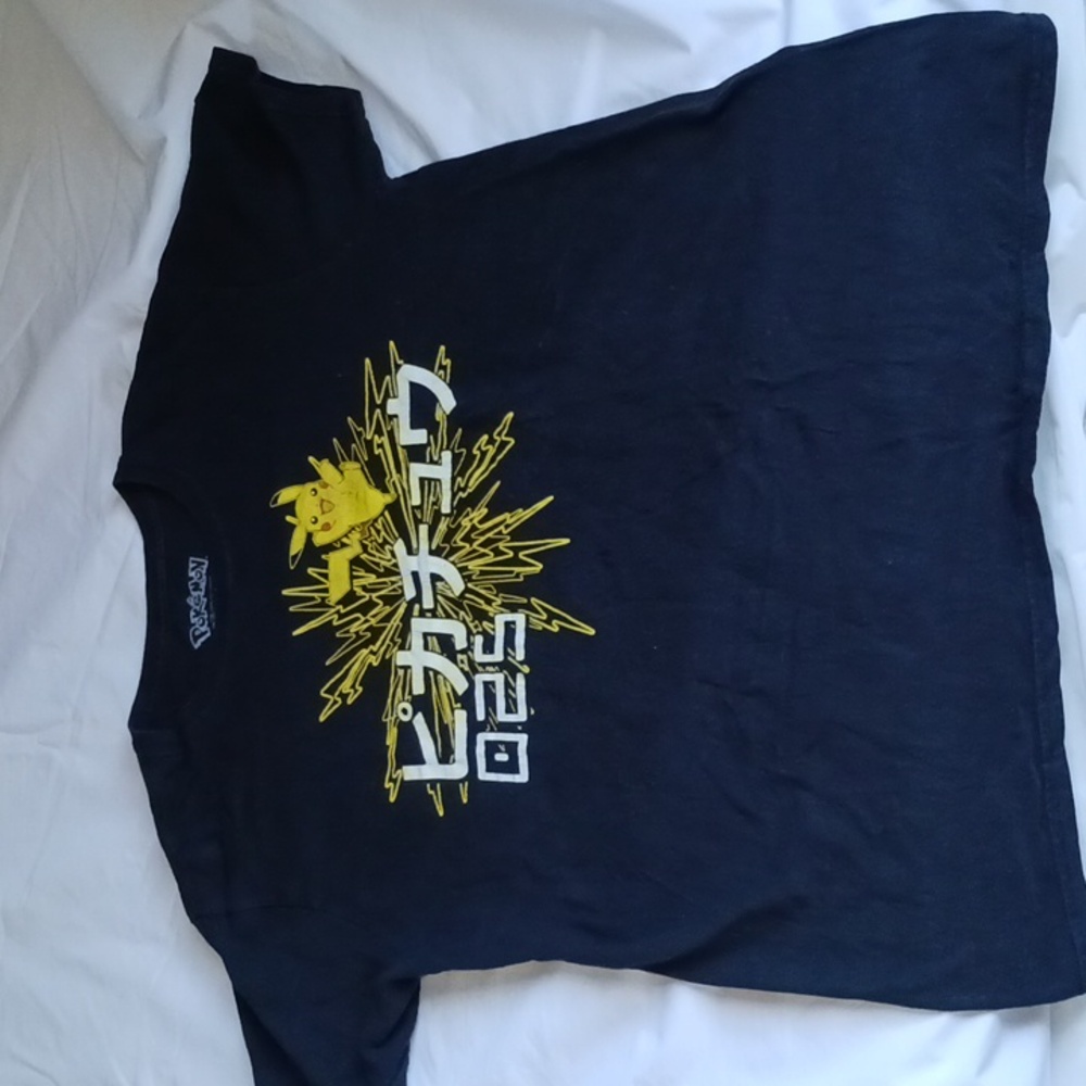 Pokemon Pikachu T-shirt Think Geek Size Large - Picture 6 of 12